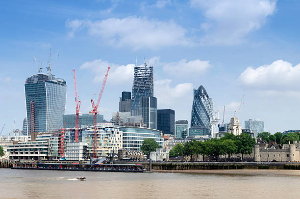 city of london 고층 건물 스카이라인 - crane skyline uk tower of london 뉴스 사진 이미지