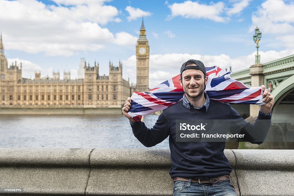 Londra turistica contro big ben e il Parlamento - Foto stock royalty-free di Adulto