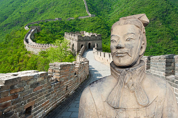 istock Ancient Chinese terracotta warrior against Great Wall background 175564737