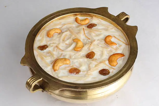 Vermicelli {semiya} kheer,payasam is a very famous dessert in South India.