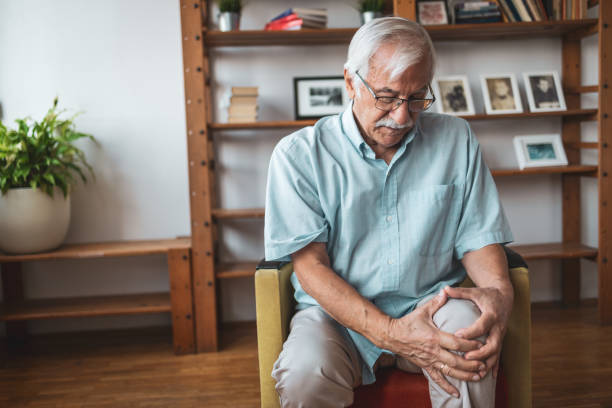 istock Senior man having pain in his knee 1755783476