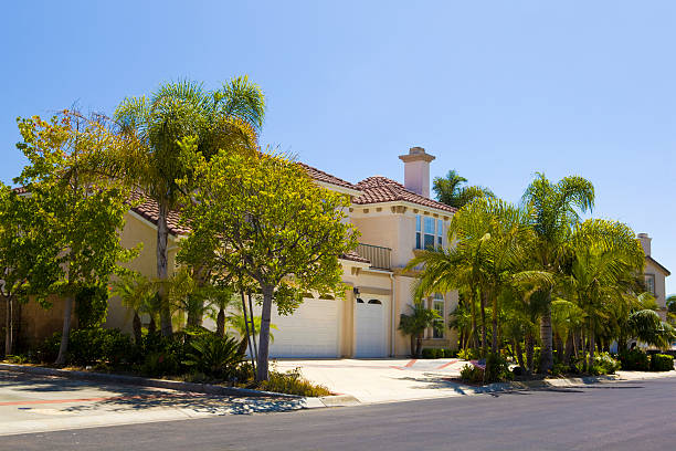 istock California real estate 175586083
