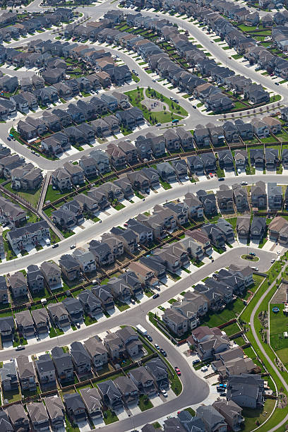 istock Modern Neighborhood 175586181