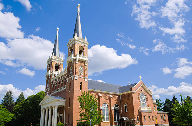 istock Church on college campus in Spokane, WA 175588208