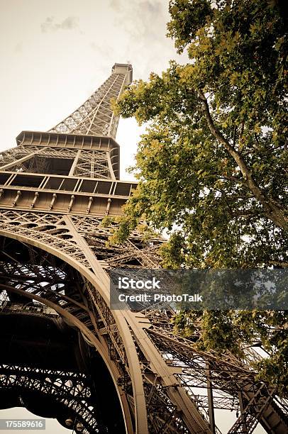 Eiffelturmxl Stockfoto und mehr Bilder von Altertümlich - Altertümlich, Alterungsprozess, Architektur