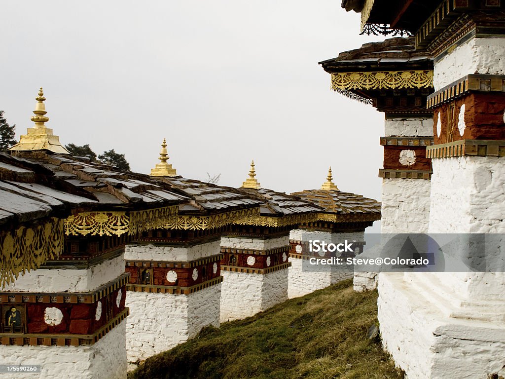 Stupas - Стоковые фото Dochula Pass роялти-фри