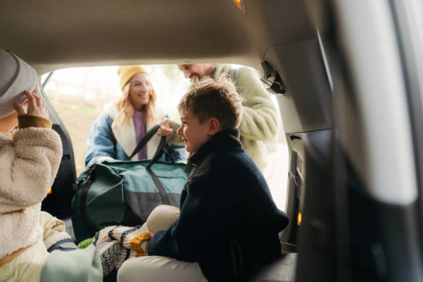 istock Autumn road trip with family 1755923253