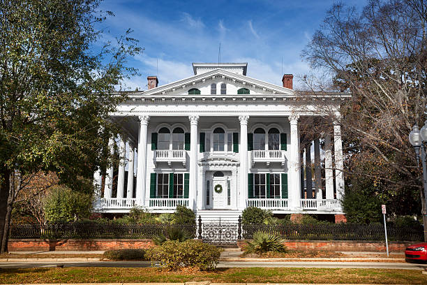 Antebellum home in Wilmington North Carolina "The Bellamy Mansion, located in historic downtown Wilmington, North Carolina" wilmington north carolina stock pictures, royalty-free photos & images