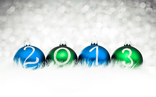 녹색 및 청색 baubles 2013 년 - 2013 2012 green year 뉴스 사진 이미지