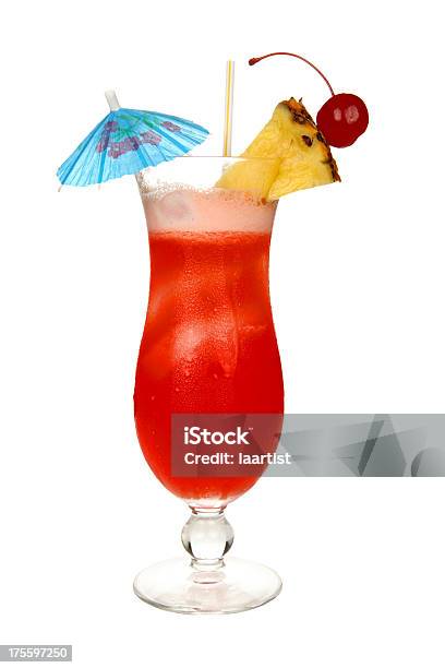 Cocktails Auf Weiß Hurrikan Stockfoto und mehr Bilder von Cocktail - Cocktail, Freisteller – Neutraler Hintergrund, Cocktailschirmchen