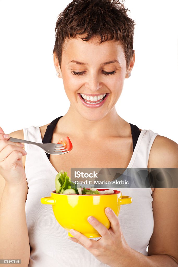 Fille mangeant sain salade - Photo de Adolescent libre de droits