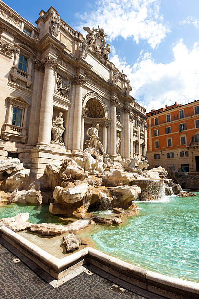 istock Trevi Fountain in Rome, Italy 175597822