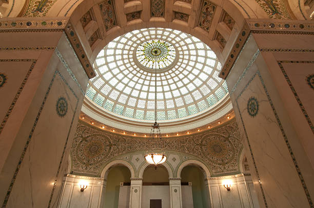 архитектура чикаго - dome glass ceiling skylight стоковые фото и изображения