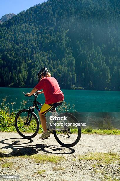 Mountain Bike Stockfoto und mehr Bilder von Alpen - Alpen, Berg, Blau
