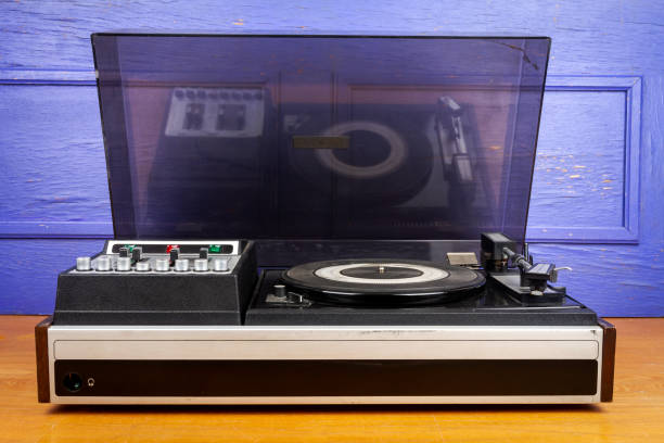 istock Vintage turntable record player with dust cover 1756016224