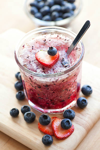 istock Blueberry and strawberry cocktail 175602465