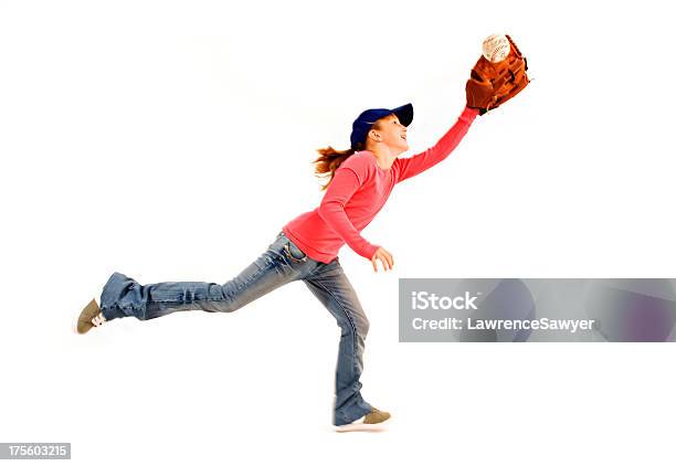 Photo libre de droit de 12 Ans Fille Joueur De Softball banque d'images et plus d'images libres de droit de Petites filles - Petites filles, Softball, Attraper