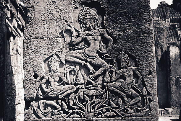 антиквариат в ангкор-ват, камбоджа - destrination стоковые фото и изображения