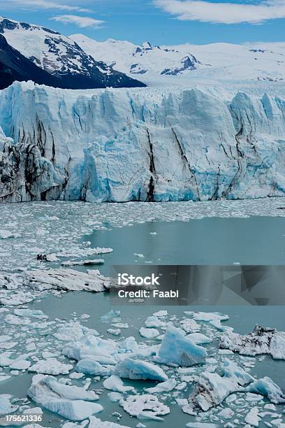 Glaciar Perito Moreno Foto de stock y más banco de imágenes de Aire libre - Aire libre, América del Sur, Argentina