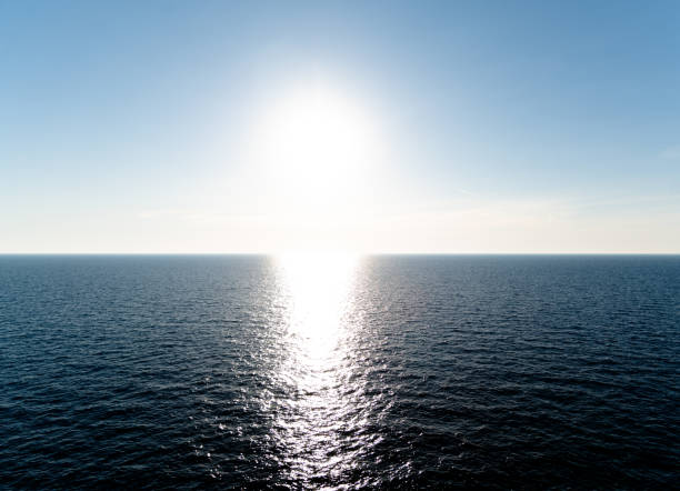 istock Bright Sun over the sea horizon 1756431474