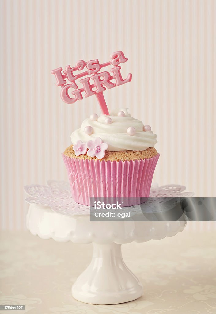 Bolinho com um bolo pick - Royalty-free It's A Girl - Frase em inglês Foto de stock