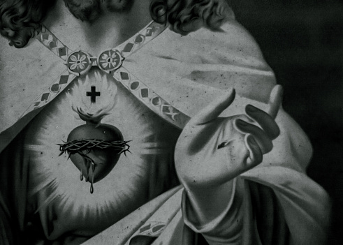 Black and white painting of the sacred heart of Jesus, popular devotion
