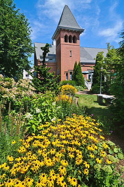 belfry gardens - august cape cod massachusetts new england fotografías e imágenes de stock