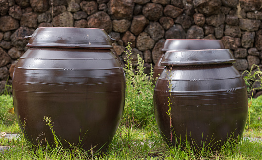 Brown jars placed in the yard. Jangdokdae
