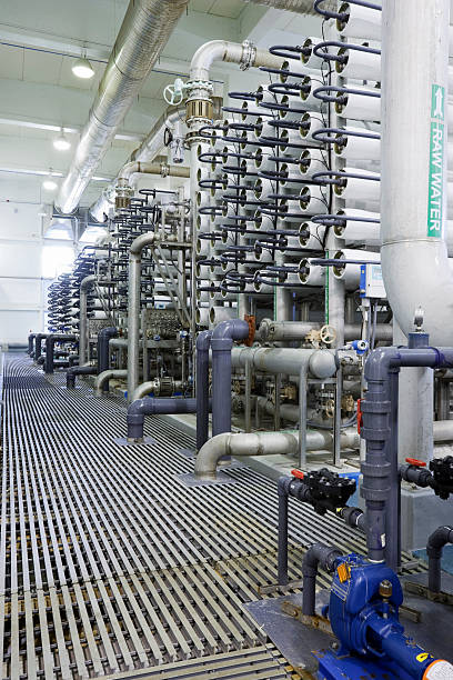 삼투 - desalination plant 이미지 뉴스 사진 이미지