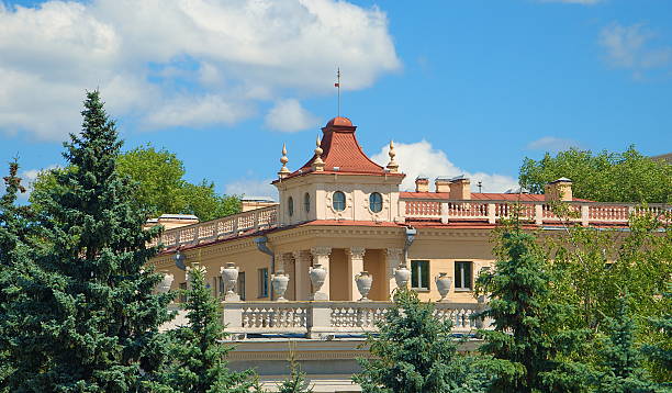 istock fragment of a residential building 175713924