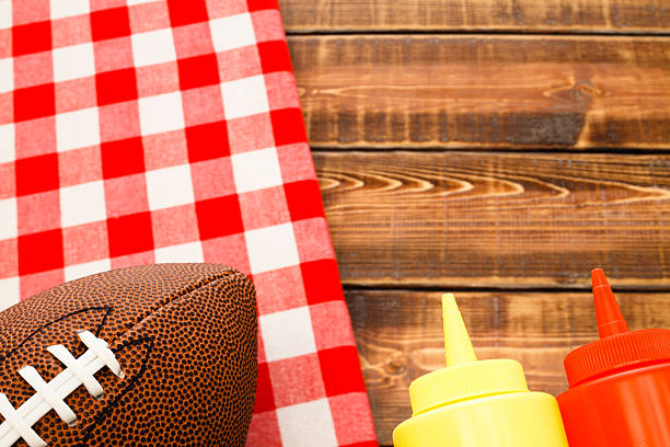 istock Tailgate Football Party 175723624