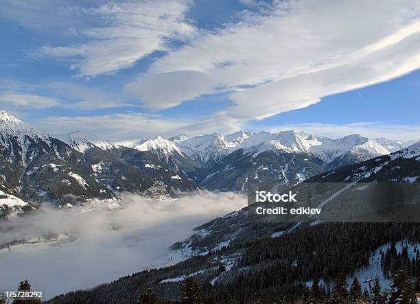 Berglandschaft In Den Alpen Stockfoto und mehr Bilder von Alpen - Alpen, Baum, Berg