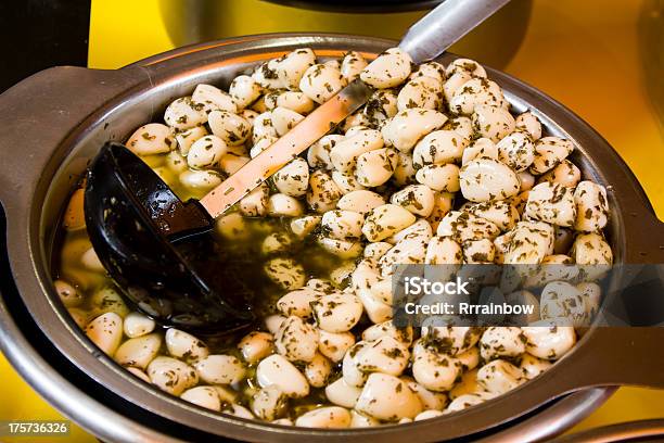 Marinato Allaglio - Fotografie stock e altre immagini di Affari - Affari, Aglio - Alliacee, Alimentazione sana