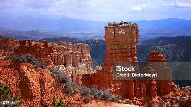 Red Rock Canyon - Fotografie stock e altre immagini di Ambientazione esterna - Ambientazione esterna, Bryce Canyon, Canyon