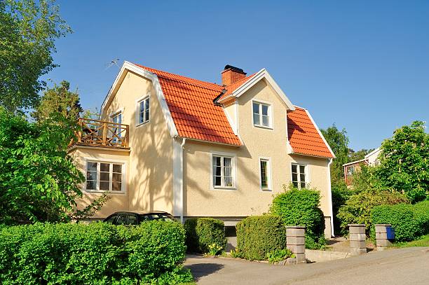 etnia scandinava alloggiamento - stockholm built structure house sweden foto e immagini stock