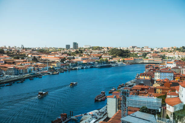 istock The Douro river in Autumn 1757527885