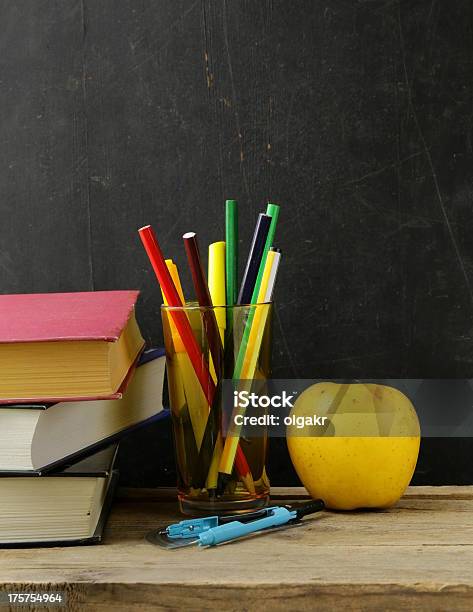 Articoli Di Cancelleria Libro - Fotografie stock e altre immagini di Alimentazione sana