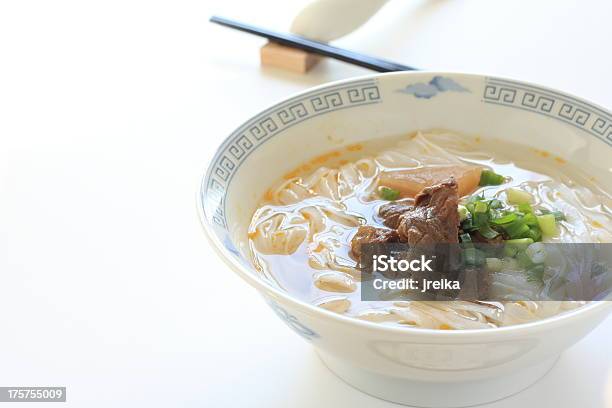 Chinesisches Essen Geköchelt Rindfleisch Auf Reisnudel Stockfoto und mehr Bilder von Asiatische Nudeln