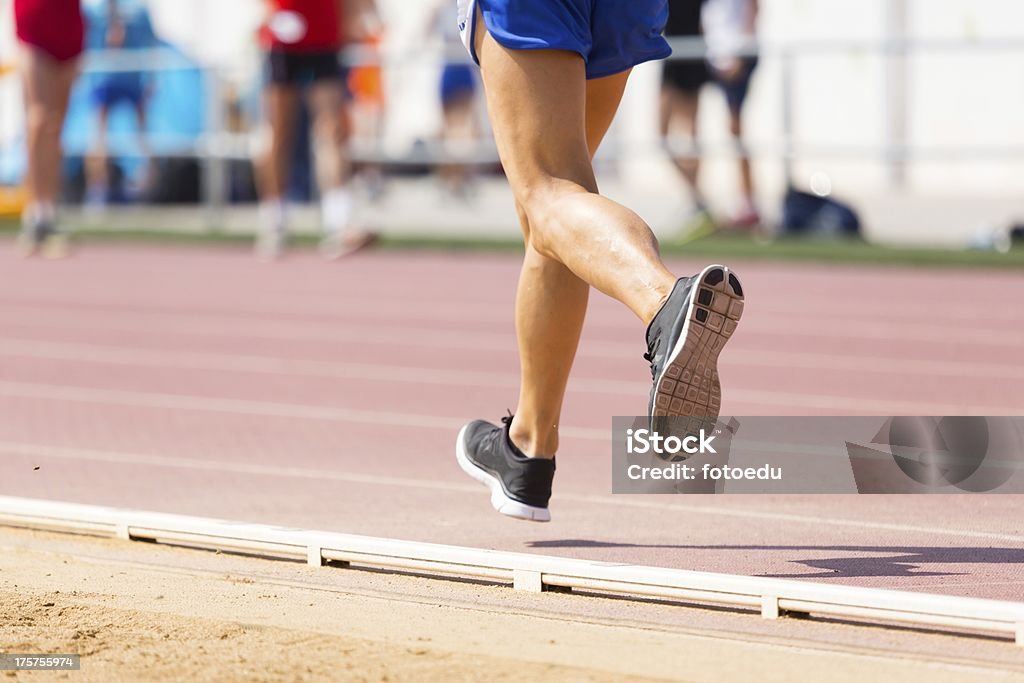 Corridore pista - Foto stock royalty-free di Adulto