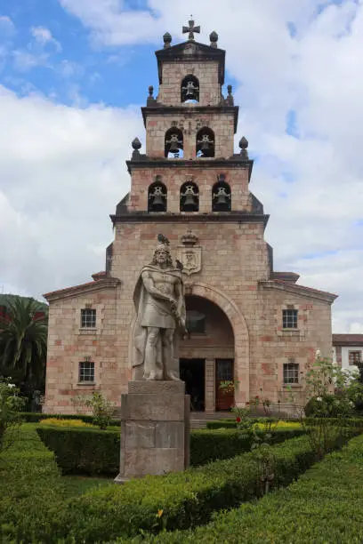 Church of Cangas de Onís and statue of Don Pelayo