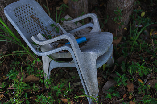 Old things lying on the grass are rarely noticed.