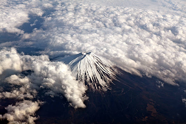 istock Mount Fuji from the air 175764781
