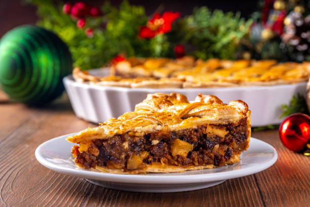 istock Traditional Christmas mince pie 1757861817