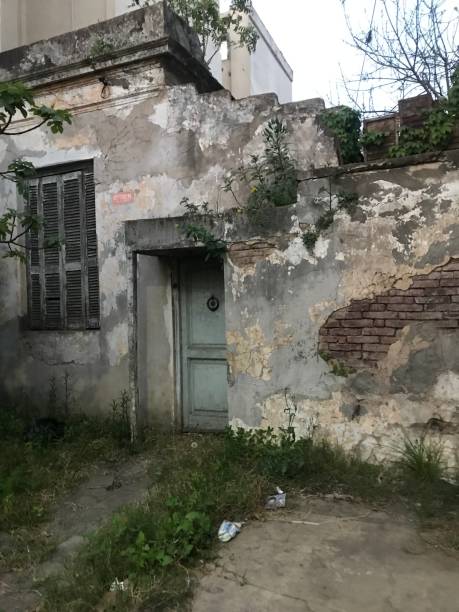 istock facade of an old abandoned house 1757862370