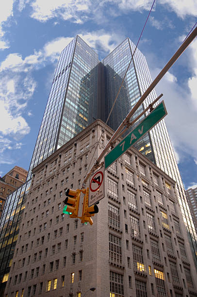 istock 7 Av, NYC, New York, Italy 175790065