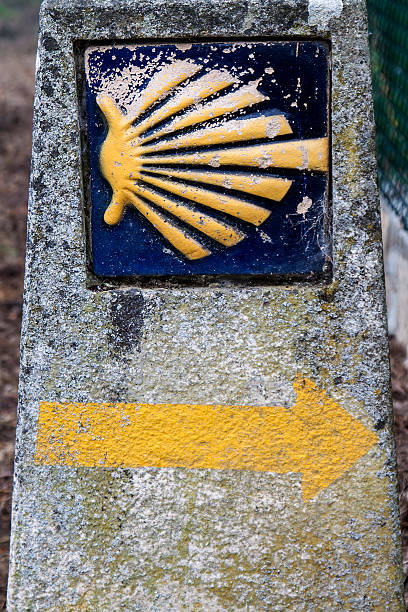 istock Camino De Santiago milestone 175792260