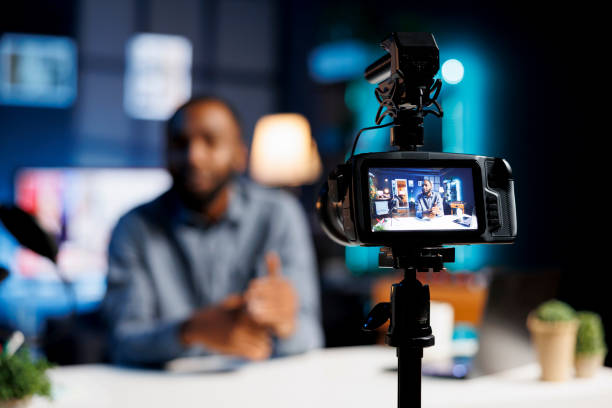 istock Camera capturing footage of media star 1758126633