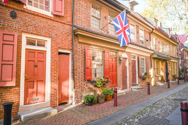 istock Philadelphia. Elfreth’s Alley. 1758173093