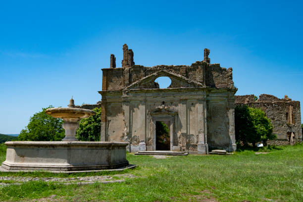 istock Ruins of Antica Monterano 1759039670