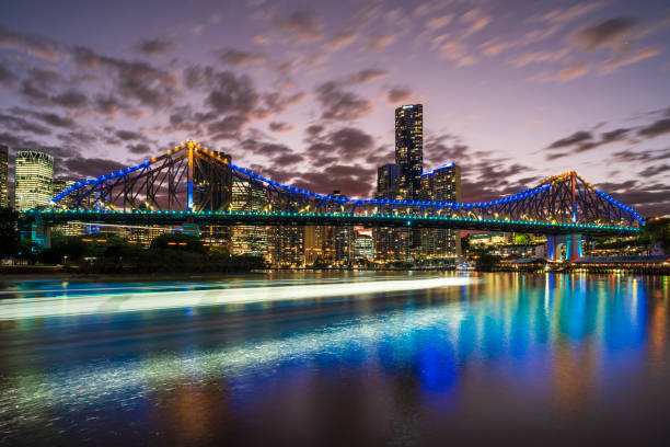 istock Story Bridge at dusk. Brisbane, Australia. 1759216128
